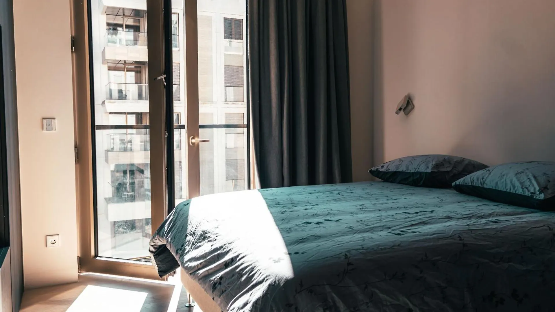 公寓 Luxe City - Modern & Spacious 2Br With Balcony View 卢森堡